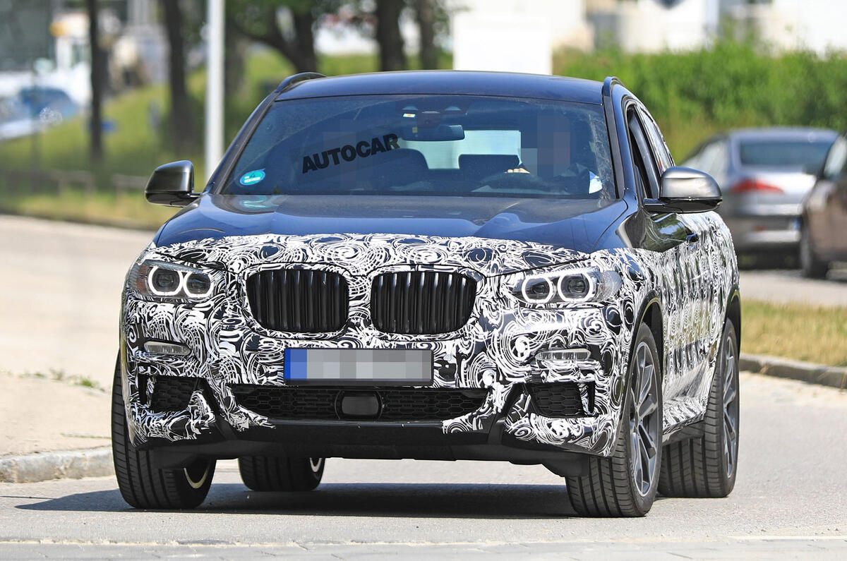 BMW X4 spotted in hot M40i form ahead of 2018 launch