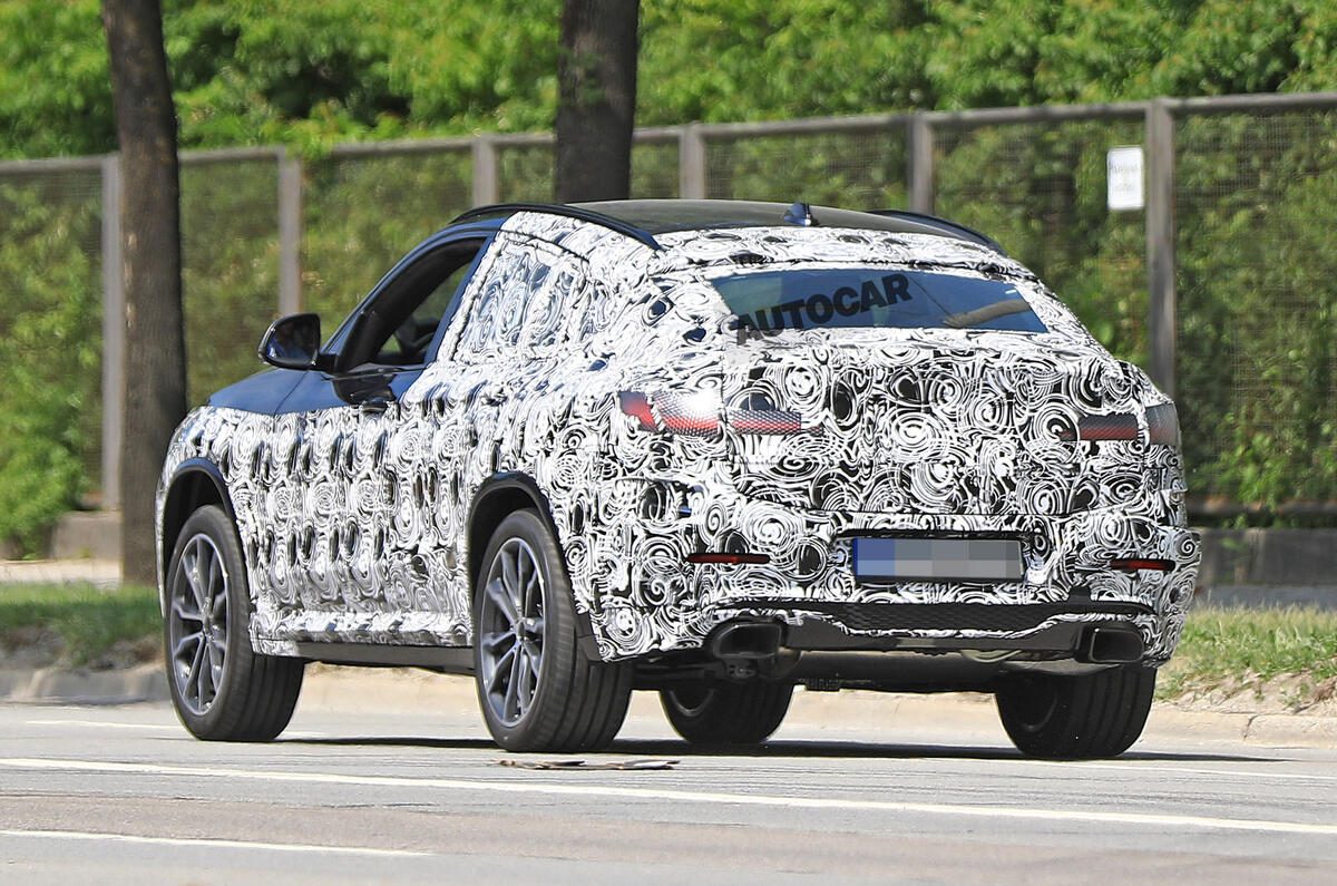 BMW X4 spotted in hot M40i form ahead of 2018 launch