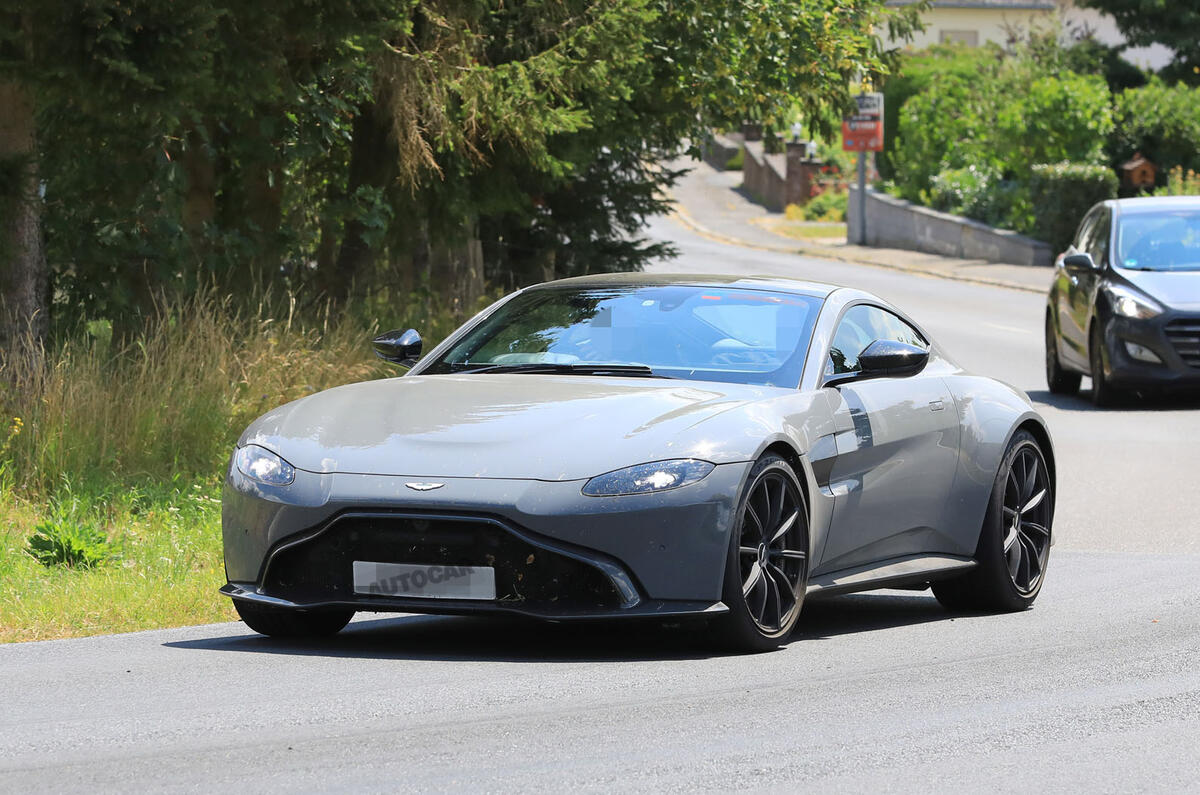 2019 Aston Martin Vantage