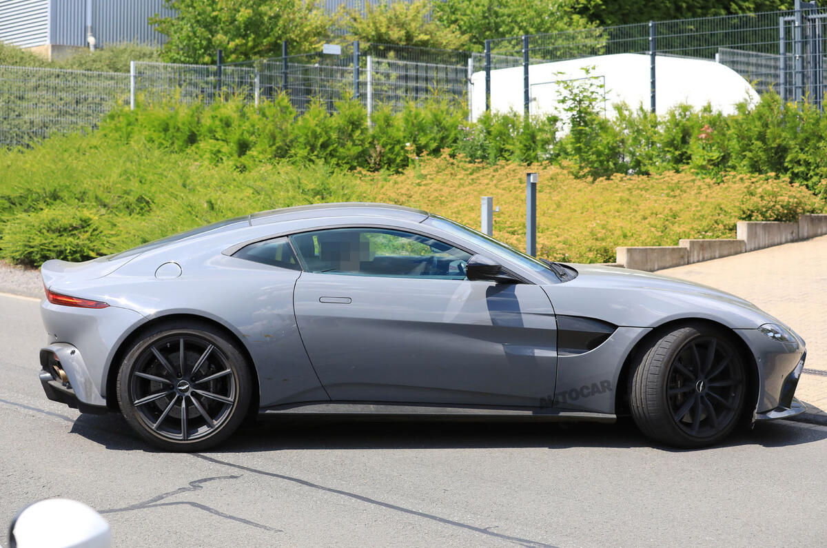 2019 Aston Martin Vantage