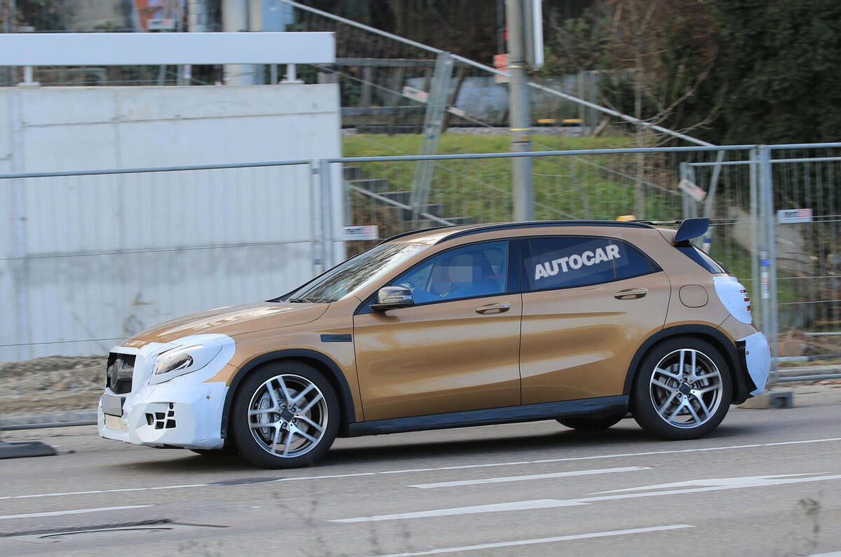 Facelifted Mercedes-AMG GLA 45 spotted testing