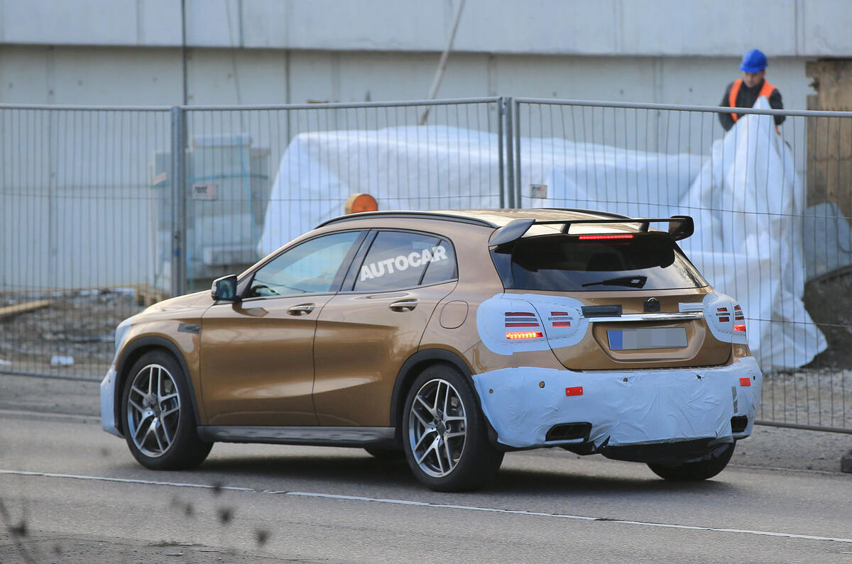 Facelifted Mercedes-AMG GLA 45 spotted testing