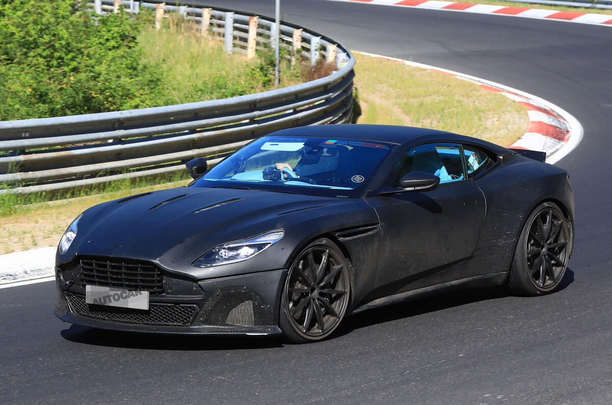 Aston Martin Vanquish to become hardcore V12 supercar in 2018