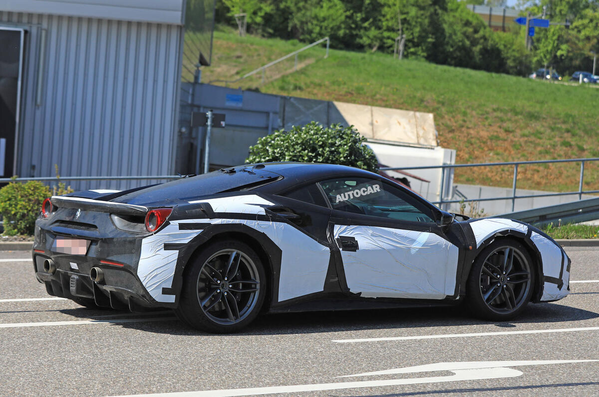 Ferrari 488 GTO to be hardcore 911 GT2 rival