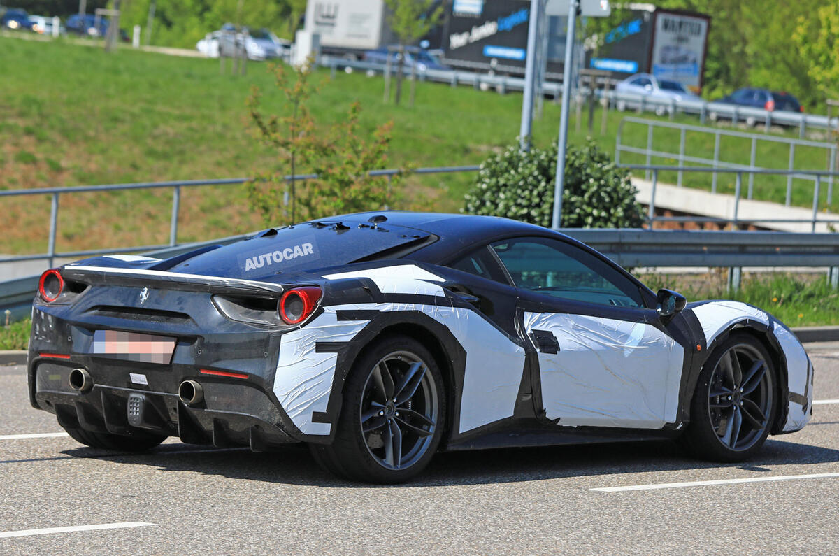 Ferrari 488 GTO to be hardcore 911 GT2 rival