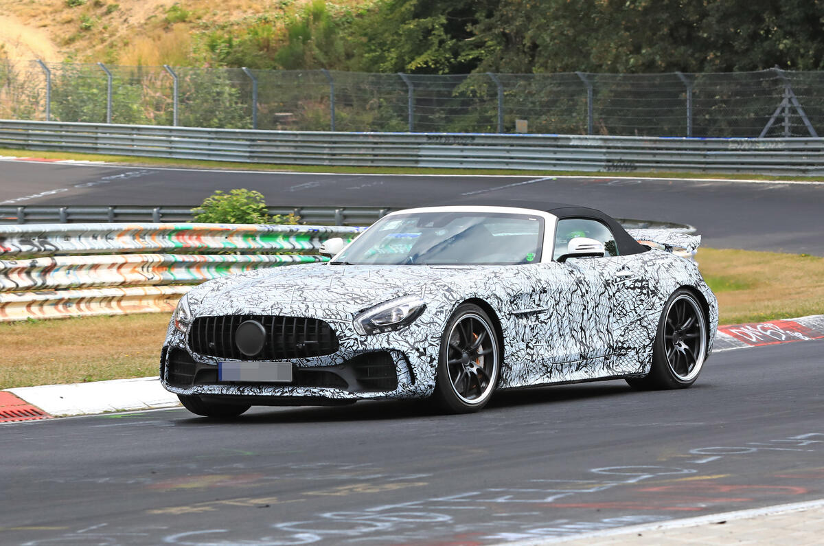 Mercedes-AMG GT R Roadster spies front side