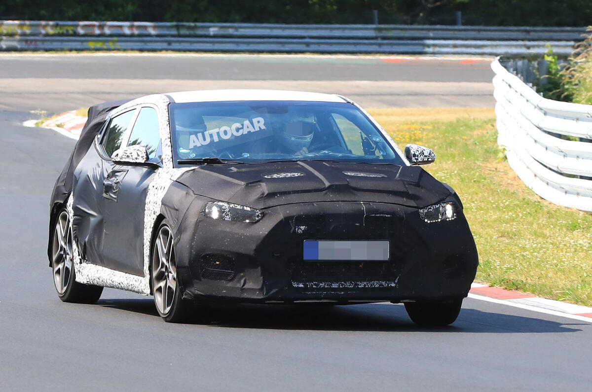 Hyundai Veloster N hot hatch due in 2018 with 275bhp