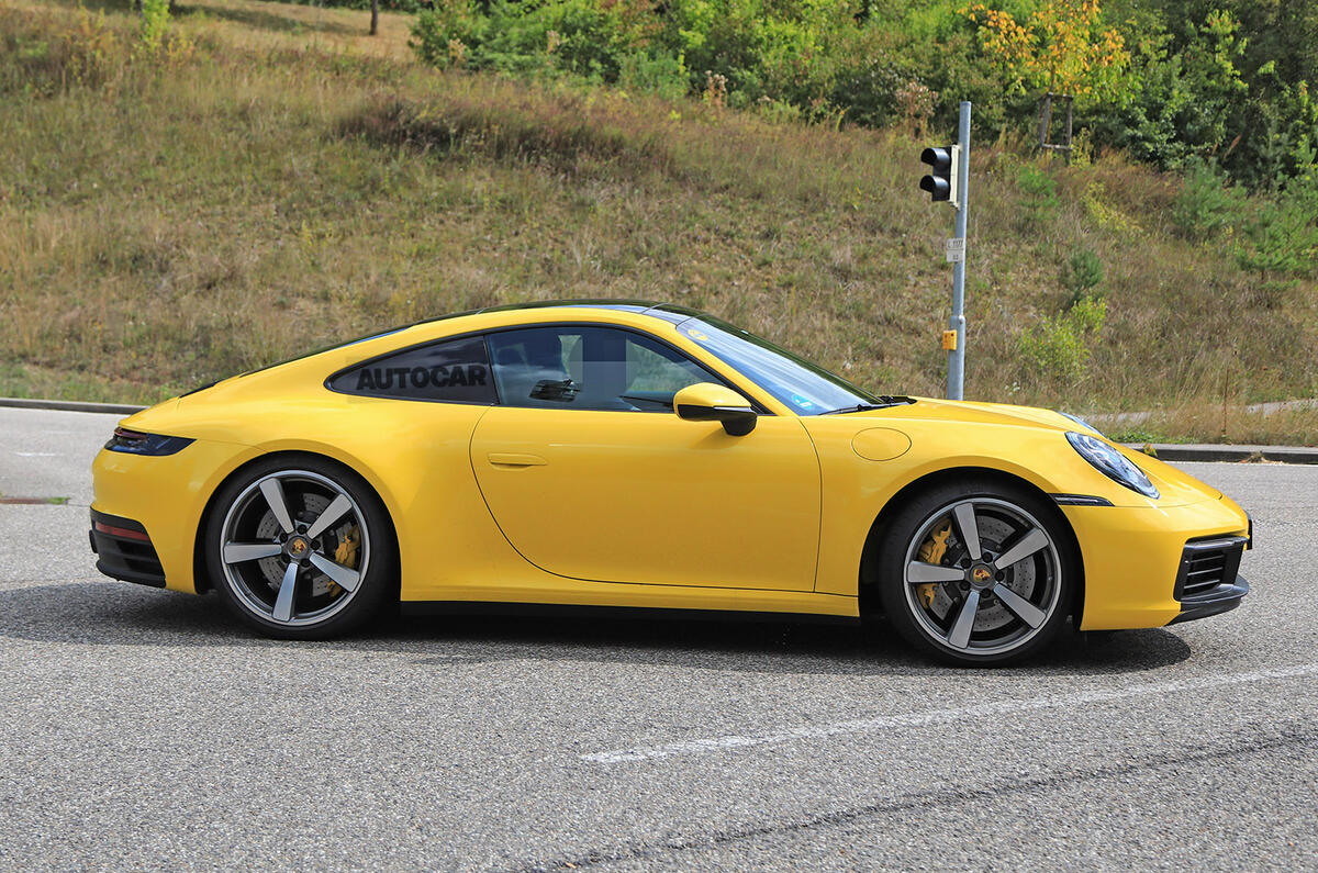 2019 Porsche 911 '992' – more undisguised prototypes spotted