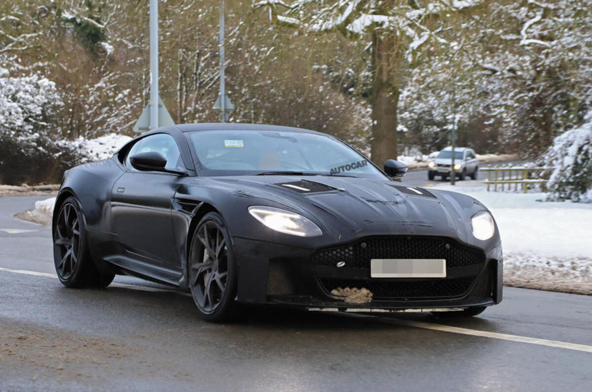 Aston Martin DBS Superleggera