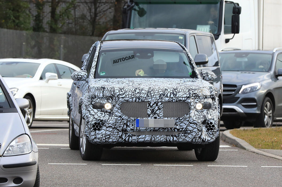 2019 Mercedes GLB confirmed in new trademark files