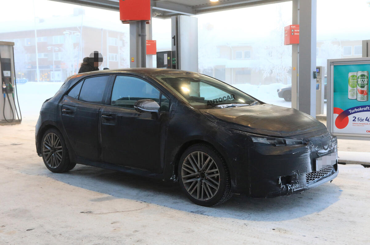 Toyota Corolla name to return to UK with 2018 Auris successor