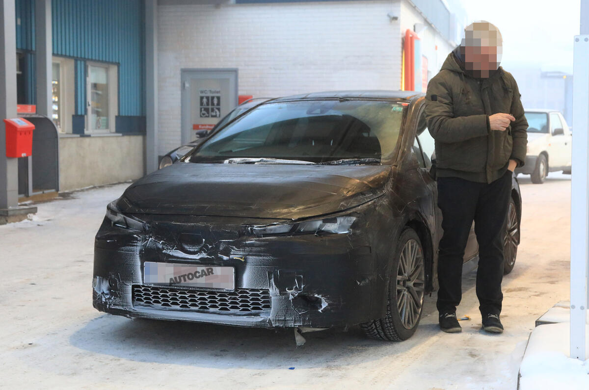 Toyota Corolla name to return to UK with 2018 Auris successor