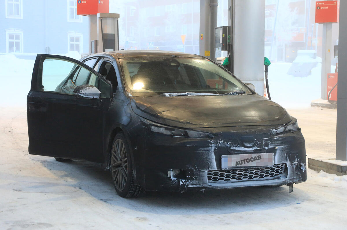 Toyota Corolla name to return to UK with 2018 Auris successor