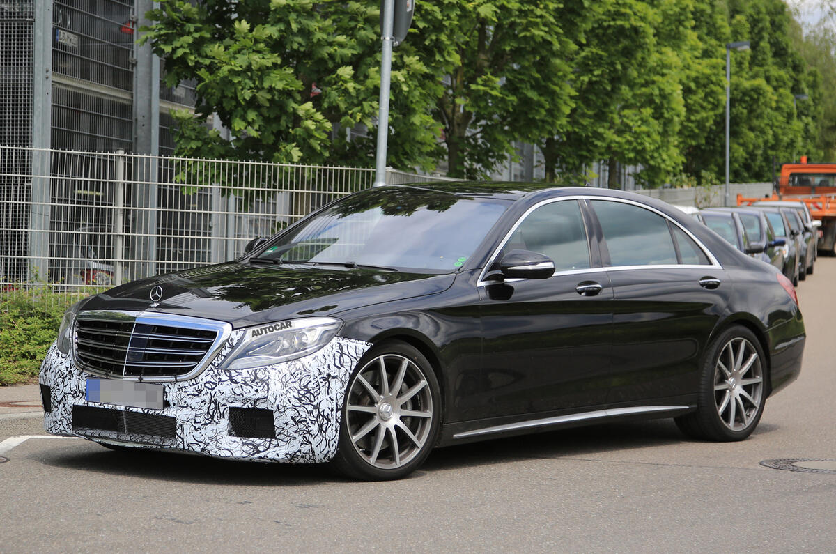 Mercedes-AMG S 63 facelift spy picture