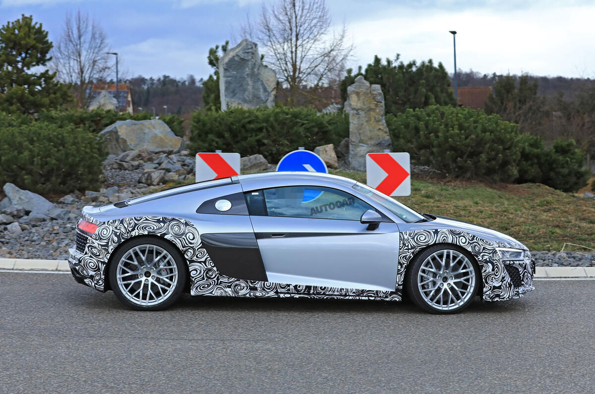 2018 Audi R8: lower-priced 2.9-litre V6 variant to join facelifted range