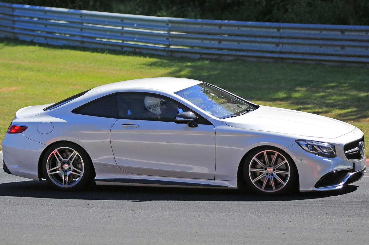 Mercedes-AMG SL 63 spied chassis testing