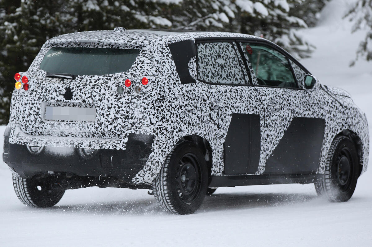 Citroën C3 Picasso spy shots