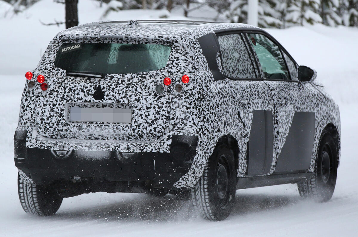 Citroën C3 Picasso spy shots