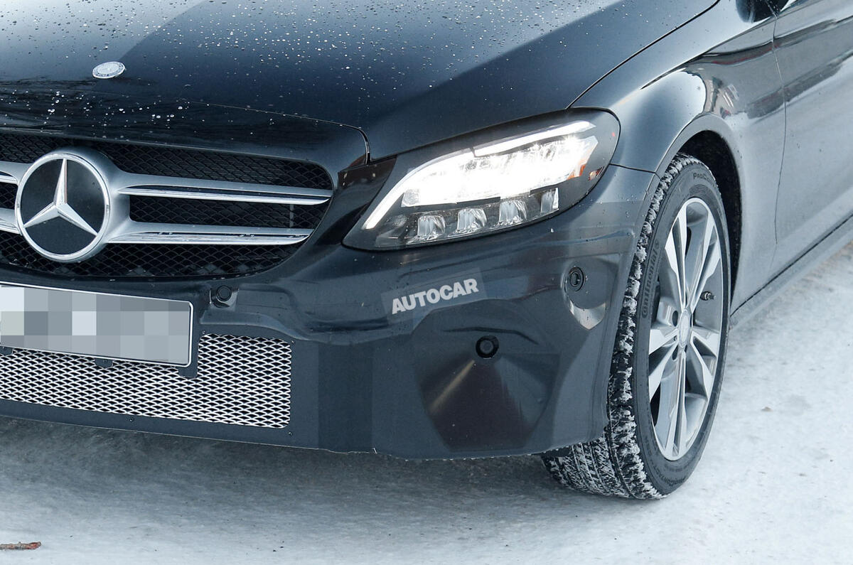 2018 Mercedes-Benz C-Class Coupe facelift spotted for first time