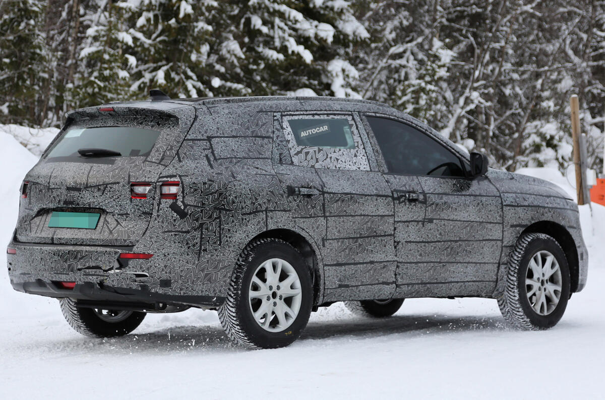 2017 Renault Koleos spy shots