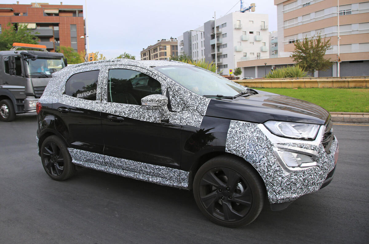 2017 Ford Ecosport spotted in ST-Line form ahead of September launch