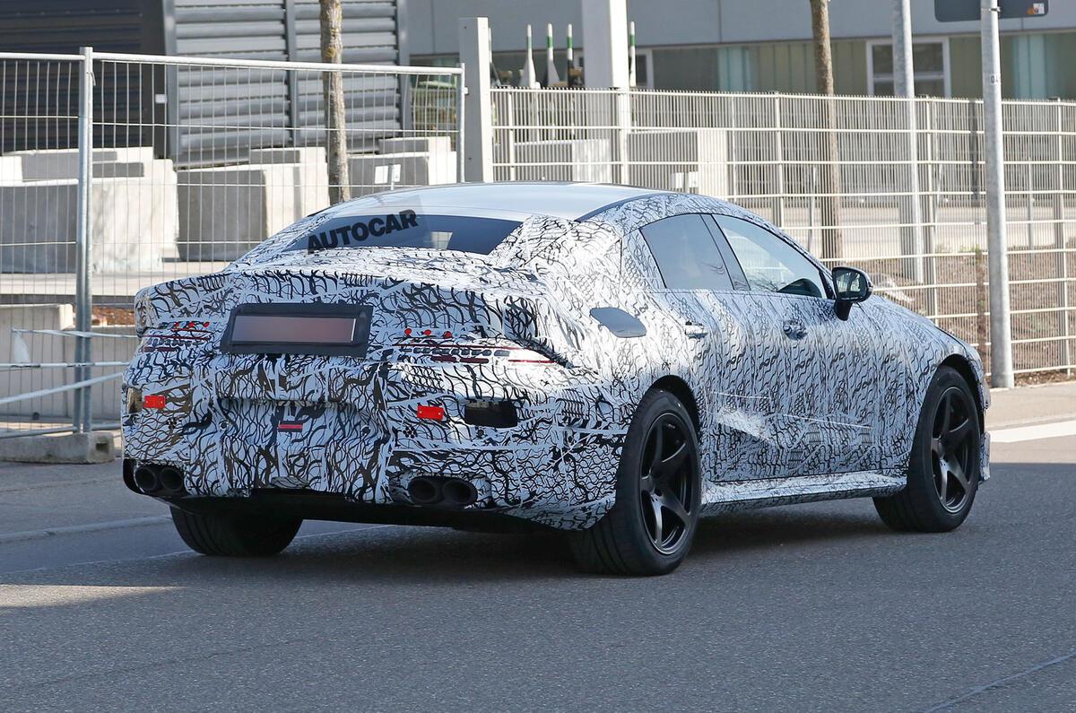 Mercedes-AMG GT 4