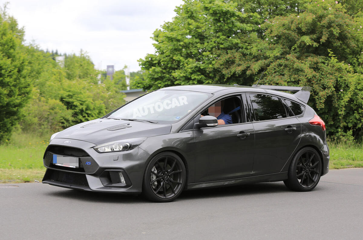 Ford Focus RS spy RS500