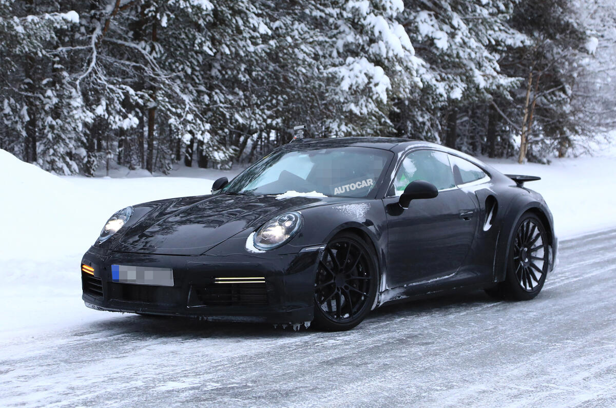 2019 Porsche 911: new pics of 630bhp Turbo S