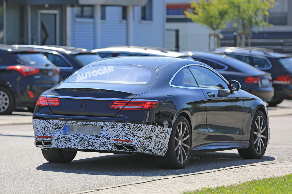 2018 Mercedes-AMG S 63 Coupé