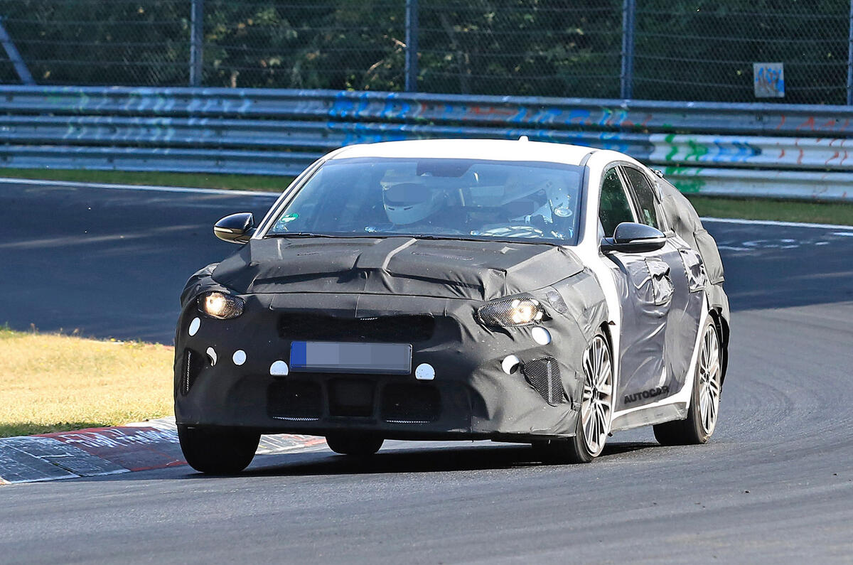 Kia Proceed