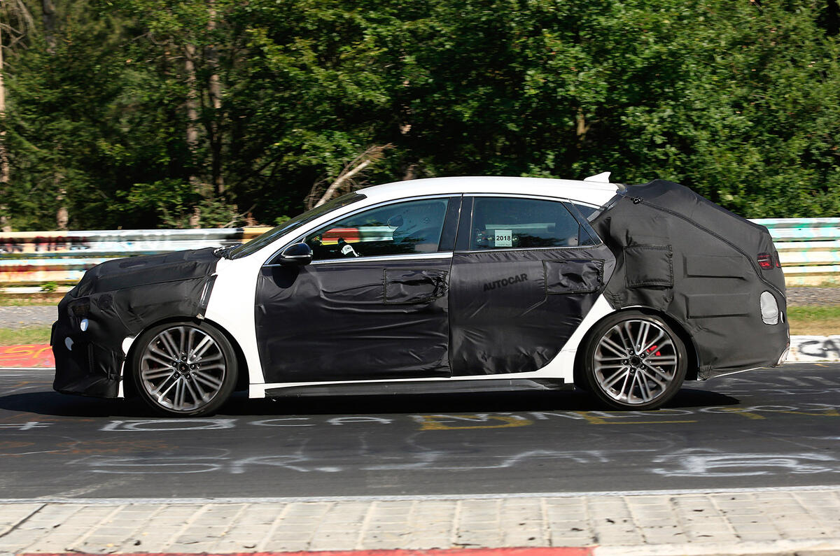 Kia Proceed
