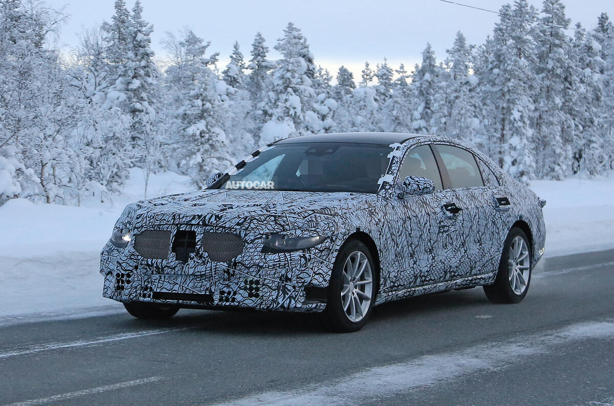 2020 Mercedes-Benz S-Class tests in production bodywork for the first time