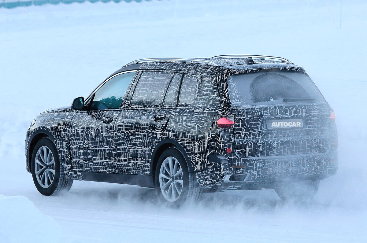 BMW X7