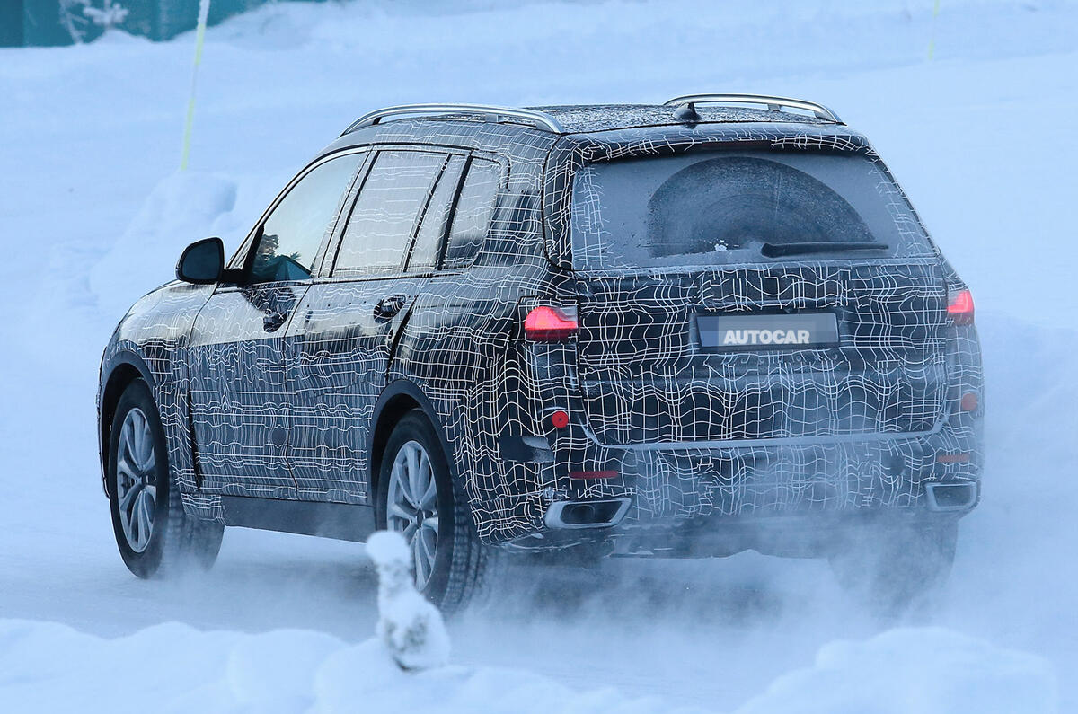 BMW X7