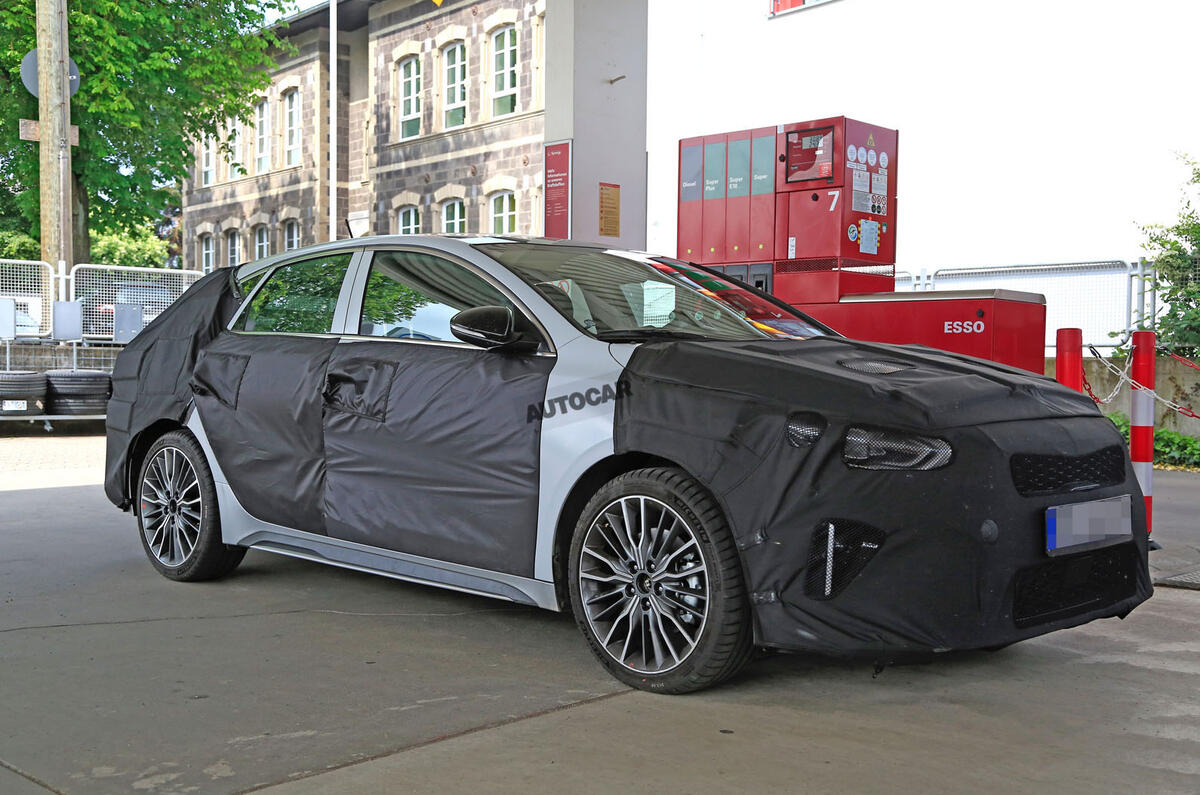 Kia Proceed