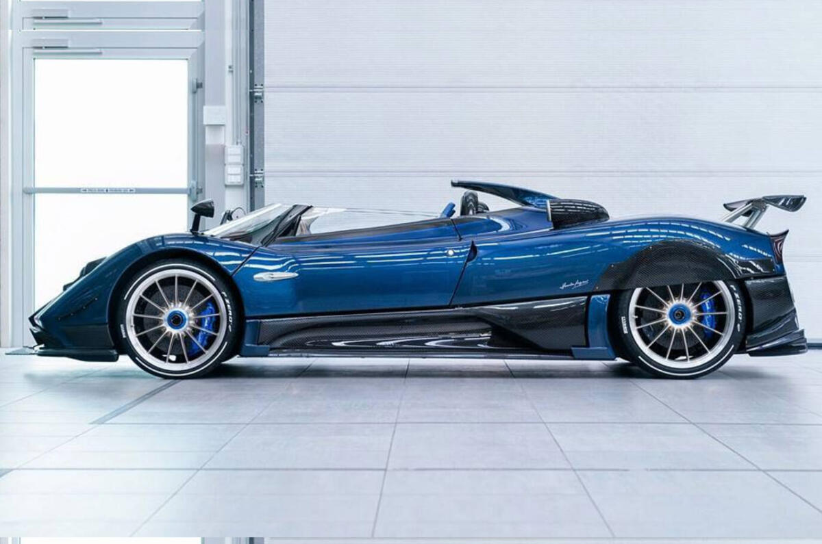 Pagani Zonda HP Barchetta is ultra lightweight ‘finale’ model