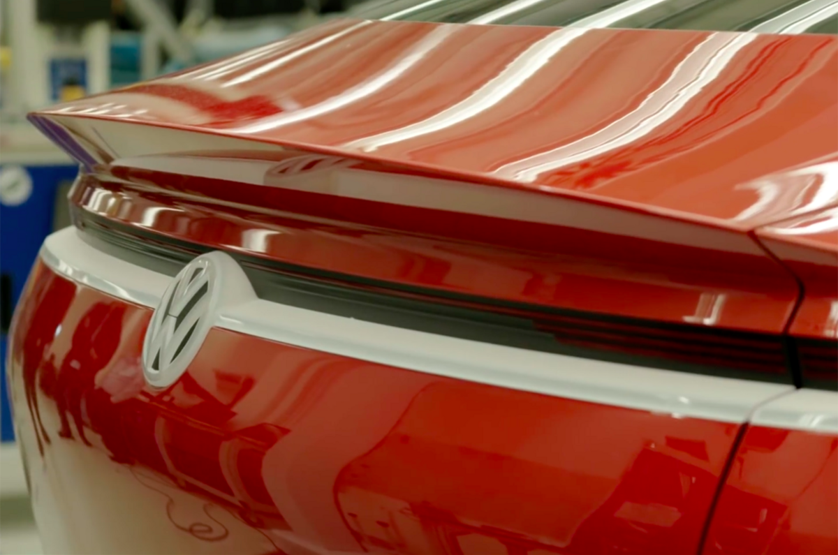Volkswagen ID Vizzion previews electric luxury saloon
