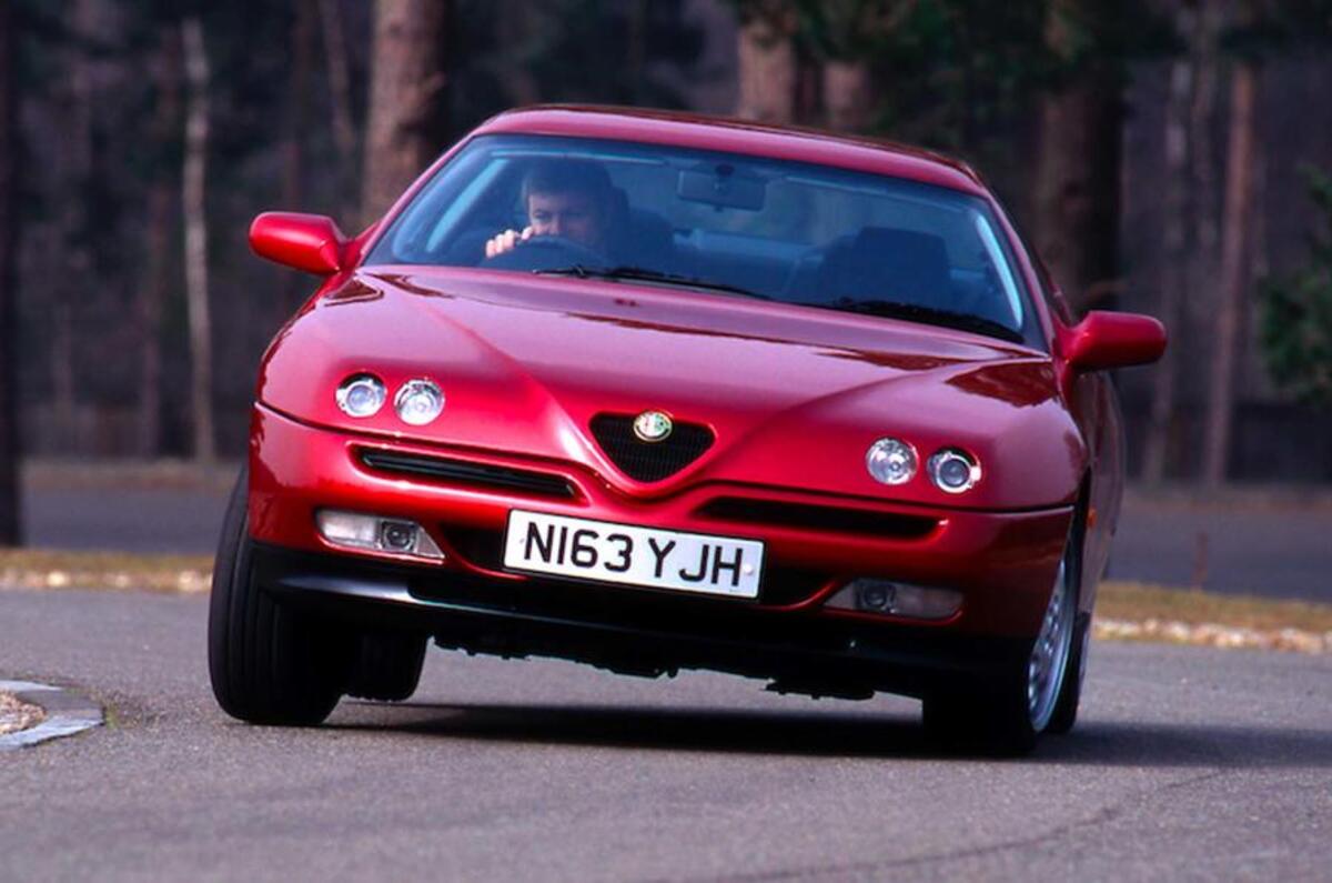 Alfa Romeo GTV