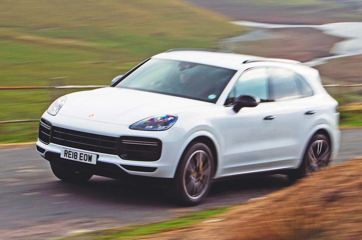 Porsche Cayenne Turbo vs Range Rover Sport SVR