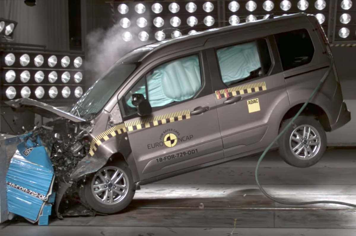 Ford Tourneo Connect crash test