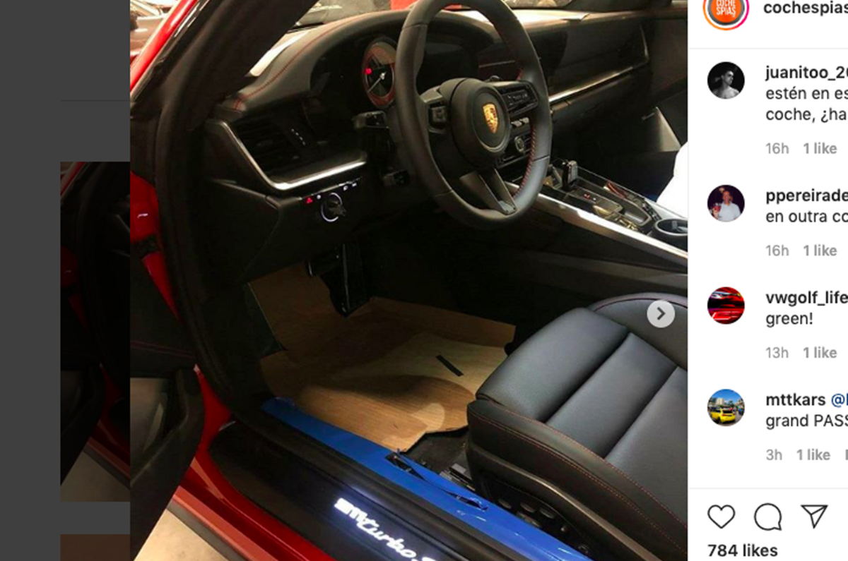 Porsche 911 Turbo S leaked interior