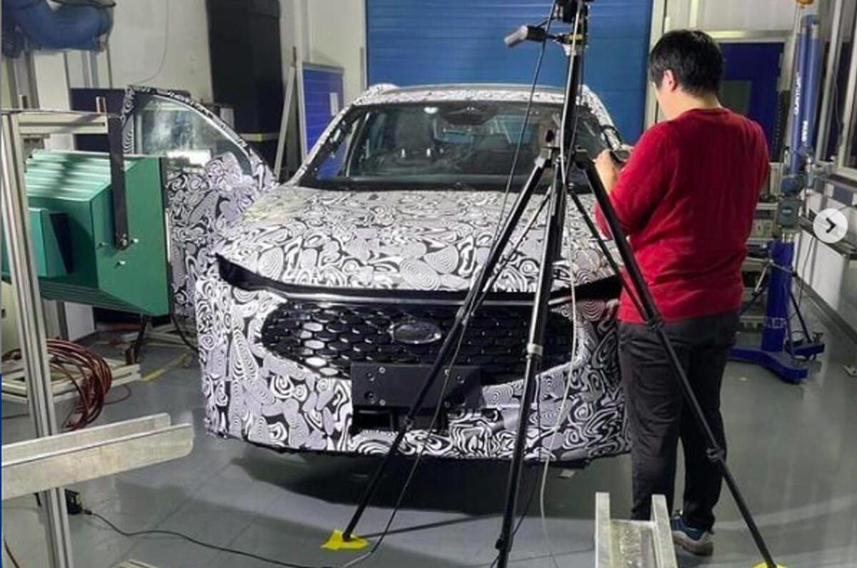 2021 Ford Mondeo prototype 2021 Ford Mondeo prototype