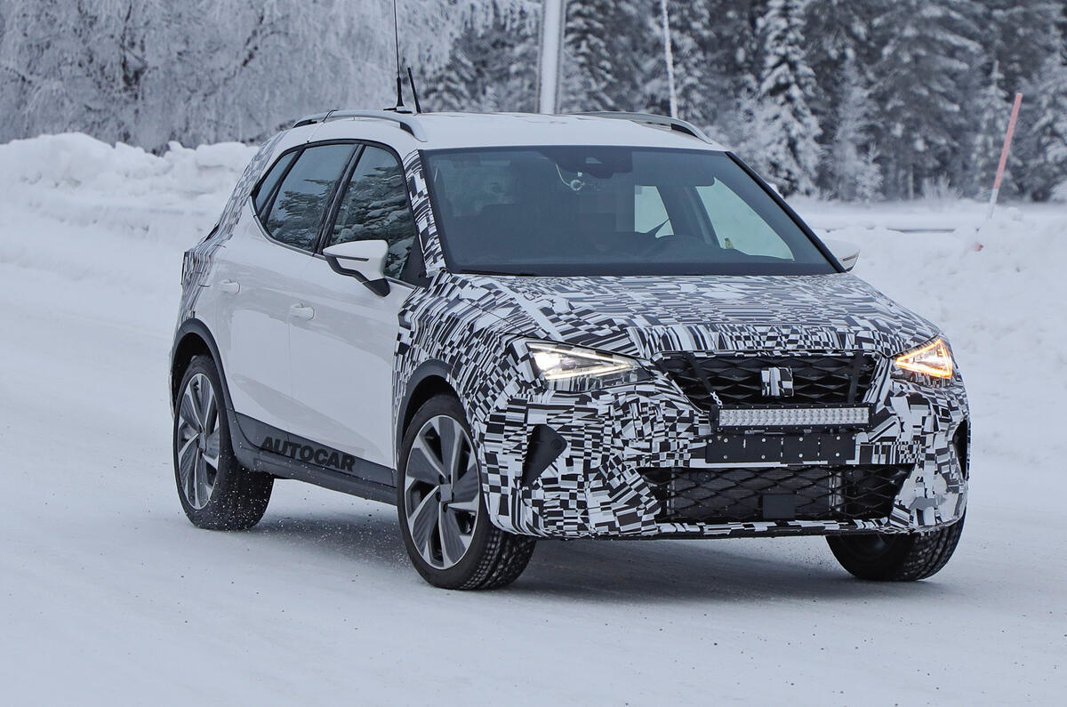 Seat Arona 2022 prototype4824 Seat Arona 2022 prototype4824