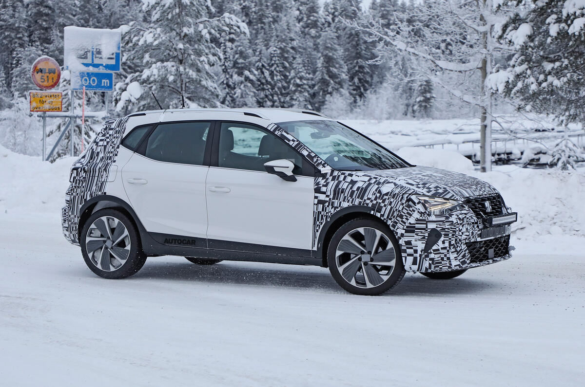 Seat Arona 2022 prototype4831 Seat Arona 2022 prototype4831