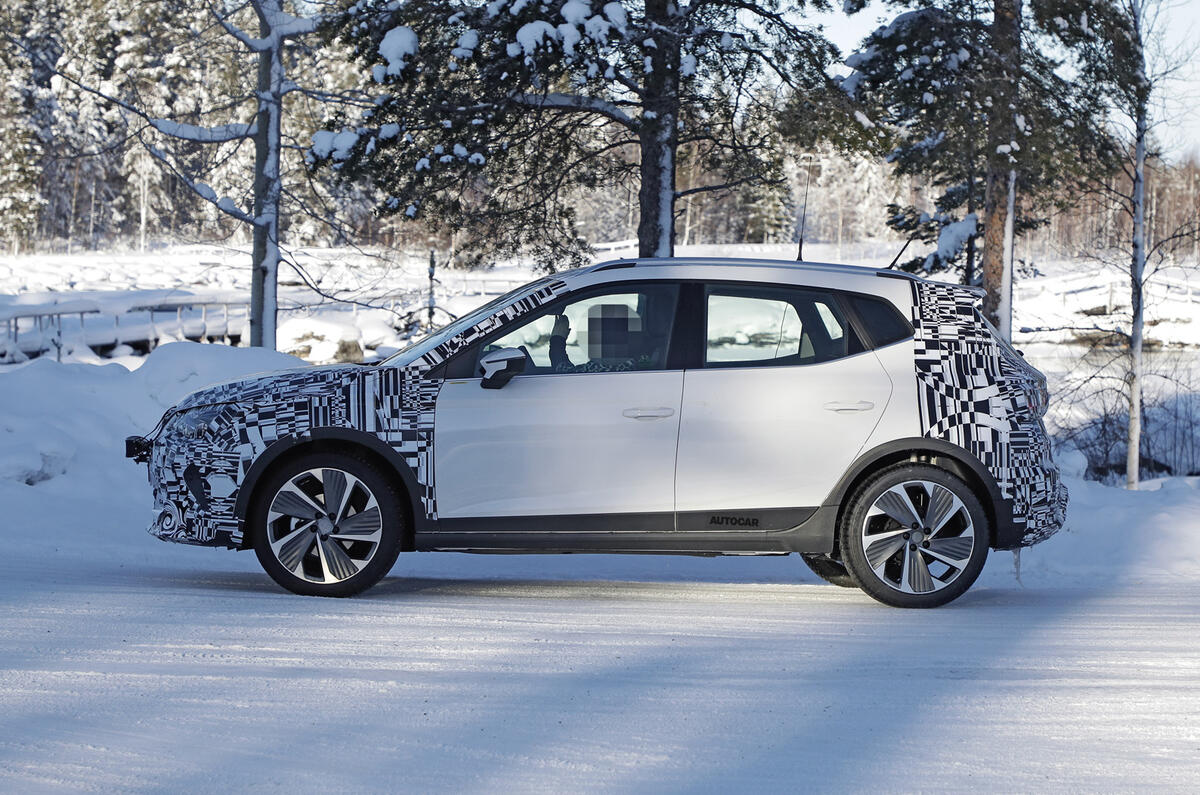 Seat Arona 2022 prototype6103 Seat Arona 2022 prototype6103