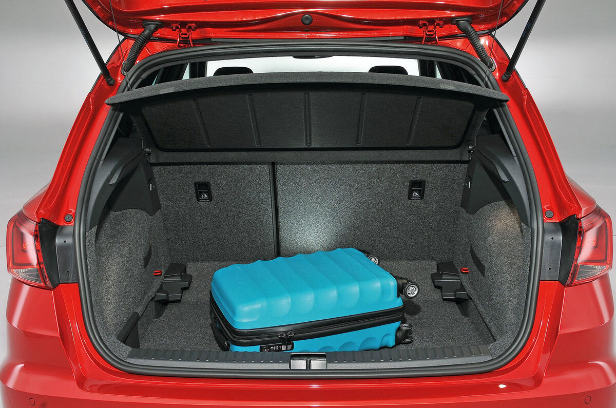 Seat Arona boot Seat Arona boot