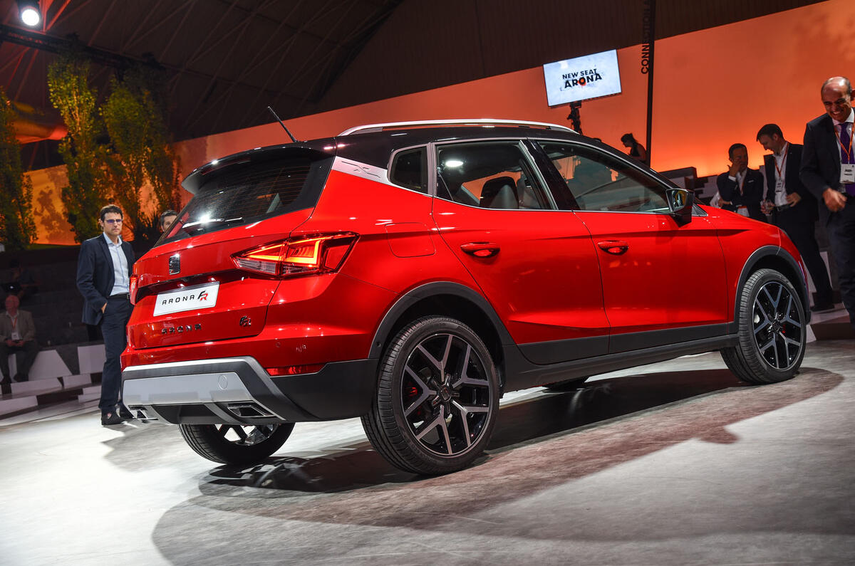 New Seat Arona revealed as Nissan Juke rival
