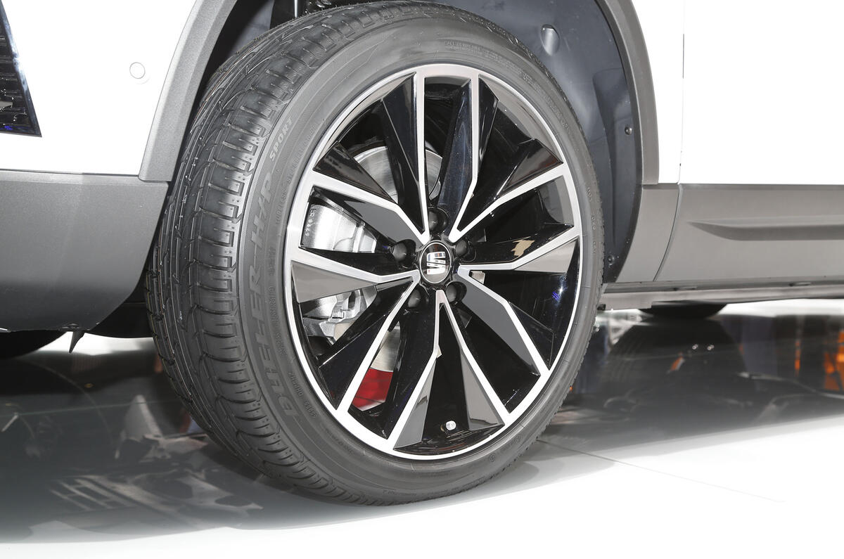The Ateca is available with 19-inch bi-colour alloy wheels The new SEAT Ateca
