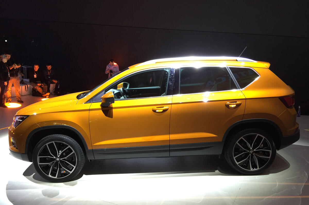 2016 Seat Ateca SUV side