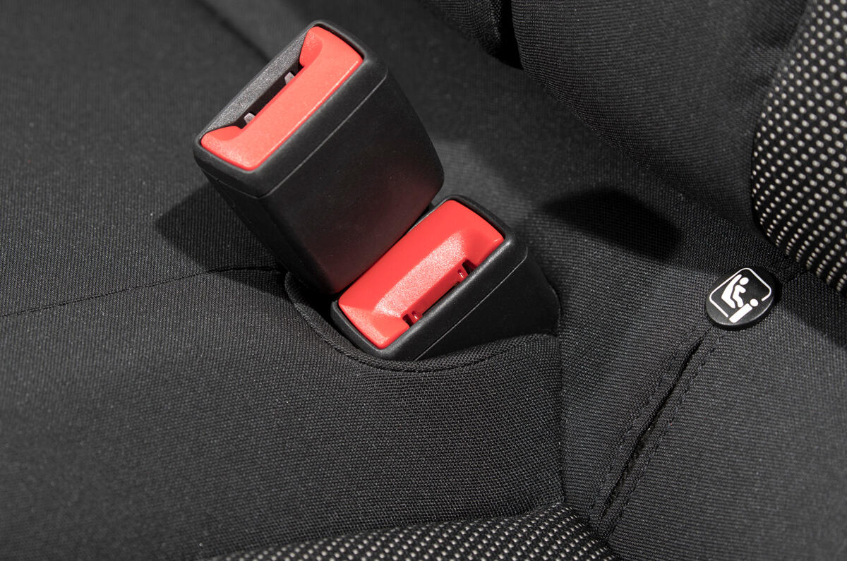 Seat and VW seatbelt issue could leave rear passenger unbuckled